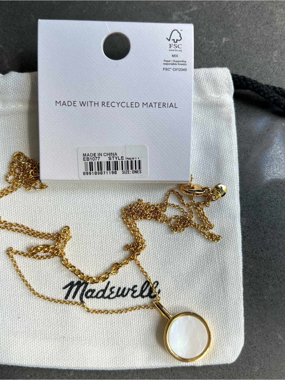 Madewell Two-Pack Stone Inlay Coin
Necklace Set - Picture 8 of 9